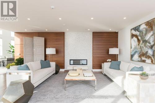 2306 - 505 Talbot Street, London, ON - Indoor Photo Showing Living Room