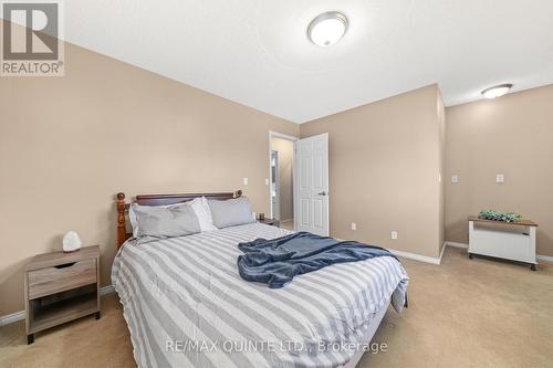 46 Grosvenor Drive, Belleville, ON - Indoor Photo Showing Bedroom