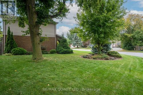 46 Grosvenor Drive, Belleville, ON - Outdoor