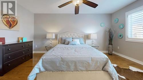 25 D'Eva Drive, Vaughan, ON - Indoor Photo Showing Bedroom