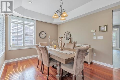 9 Garden Wood Avenue, Caledon, ON - Indoor Photo Showing Dining Room