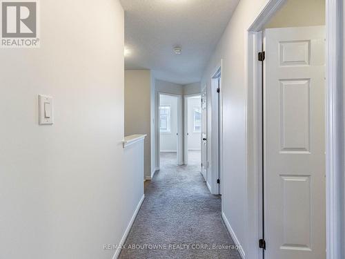 8715 Dogwood Crescent, Niagara Falls, ON - Indoor Photo Showing Other Room