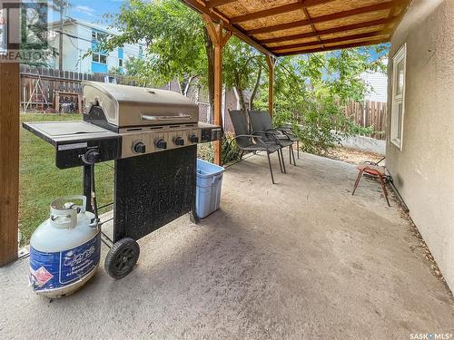 420 5Th Avenue Nw, Swift Current, SK - Outdoor With Deck Patio Veranda With Exterior