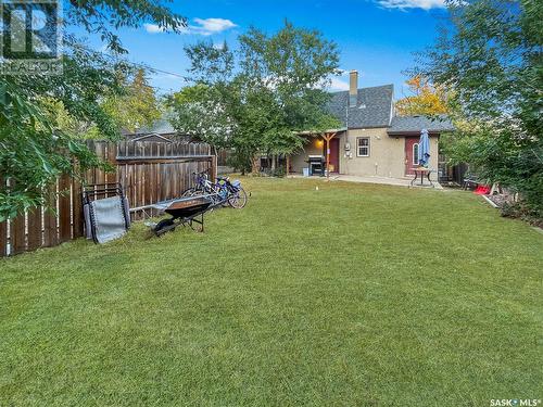 420 5Th Avenue Nw, Swift Current, SK - Outdoor