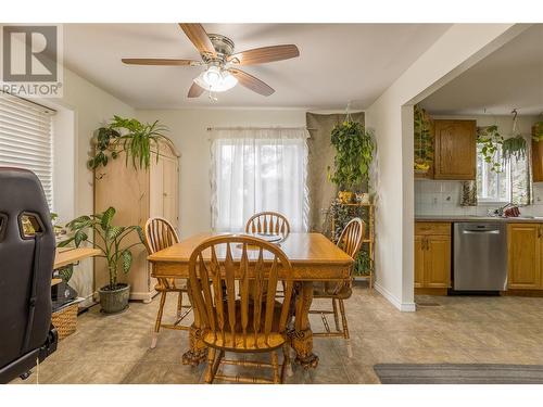 4132 Crozier Road, Spallumcheen, BC - Indoor Photo Showing Dining Room