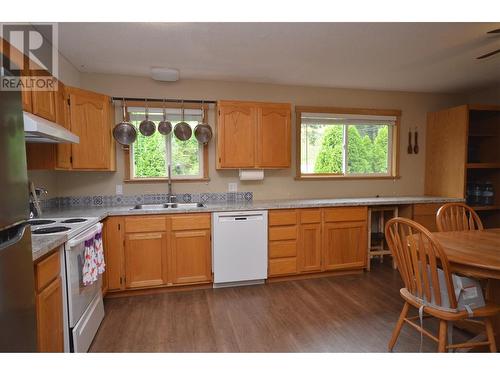 5787 Tuktakamin Road, Falkland, BC - Indoor Photo Showing Kitchen With Double Sink