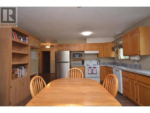 5787 Tuktakamin Road, Falkland, BC - Indoor Photo Showing Other Room