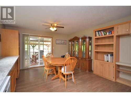 5787 Tuktakamin Road, Falkland, BC - Indoor Photo Showing Dining Room