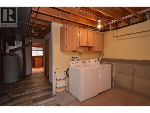 5787 Tuktakamin Road, Falkland, BC - Indoor Photo Showing Laundry Room