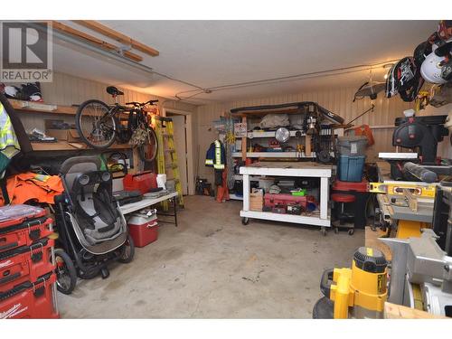 5787 Tuktakamin Road, Falkland, BC - Indoor Photo Showing Garage