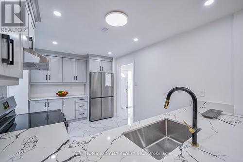 20 - 3460 South Millway, Mississauga (Erin Mills), ON - Indoor Photo Showing Kitchen