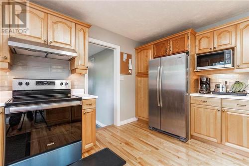 307 Worthington Avenue, Moncton, NB - Indoor Photo Showing Kitchen