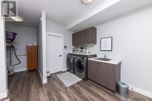 2170 Crosshill Drive, Kamloops, BC - Indoor Photo Showing Laundry Room