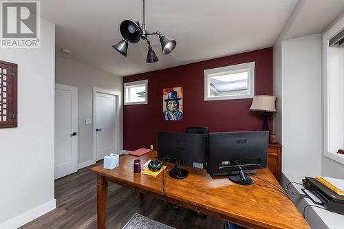 2170 Crosshill Drive, Kamloops, BC - Indoor