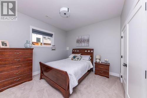 2170 Crosshill Drive, Kamloops, BC - Indoor Photo Showing Bedroom