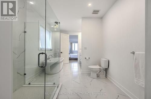 4055 Winterberry Drive, London, ON - Indoor Photo Showing Bathroom