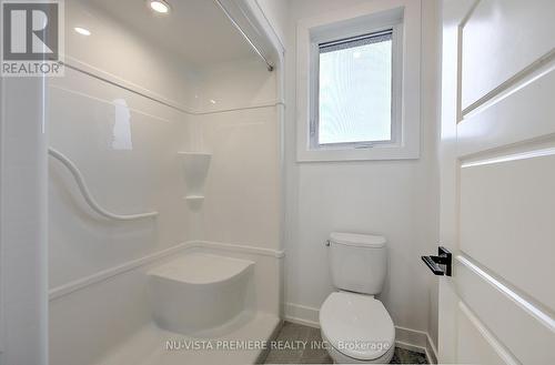 4055 Winterberry Drive, London, ON - Indoor Photo Showing Bathroom