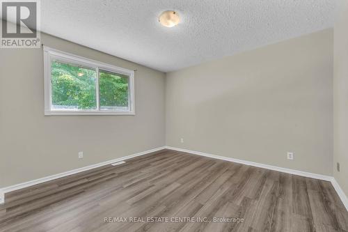 5 Atwood Crescent, Norfolk, ON - Indoor Photo Showing Other Room