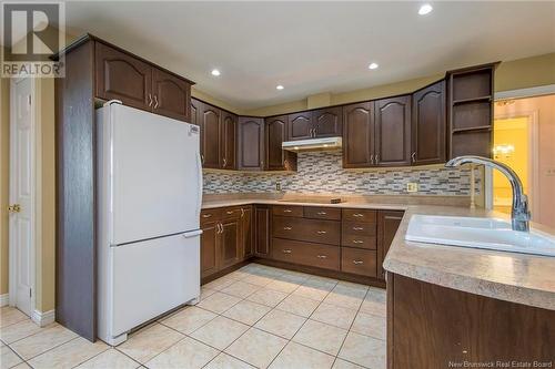 21 Richard Avenue, Bouctouche, NB - Indoor Photo Showing Kitchen