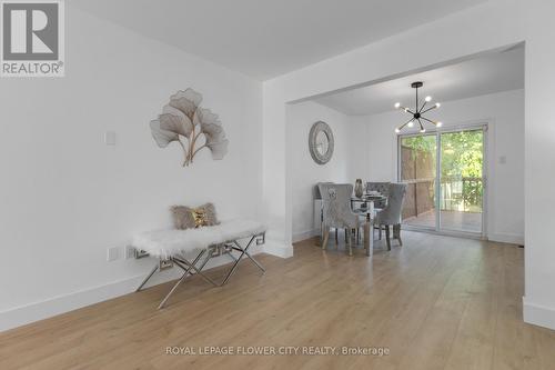 452 Exmouth Circle, London, ON - Indoor Photo Showing Dining Room