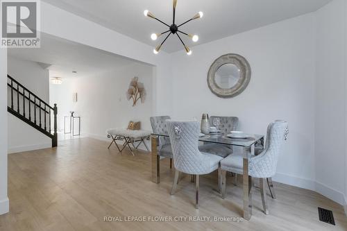 452 Exmouth Circle, London, ON - Indoor Photo Showing Dining Room