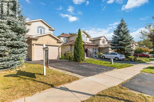 452 Exmouth Circle, London, ON - Outdoor With Facade