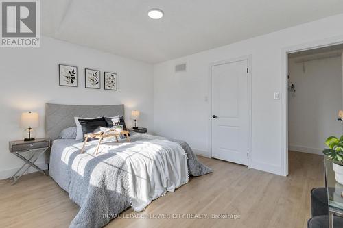 452 Exmouth Circle, London, ON - Indoor Photo Showing Bedroom