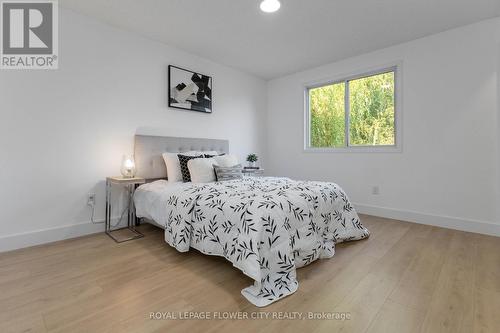 452 Exmouth Circle, London, ON - Indoor Photo Showing Bedroom