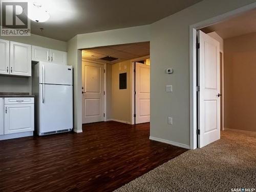 303 680 7Th Avenue E, Melville, SK - Indoor Photo Showing Kitchen