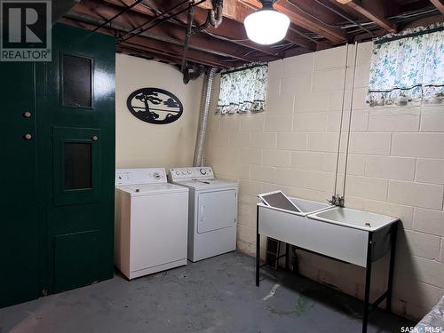 68 Phillips Street, Quill Lake, SK - Indoor Photo Showing Laundry Room