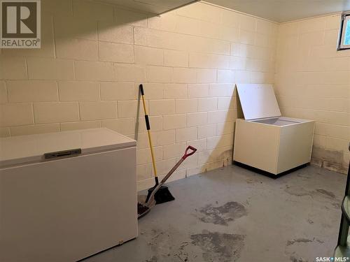 68 Phillips Street, Quill Lake, SK - Indoor Photo Showing Laundry Room