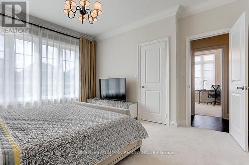 1301 Felicity Gardens, Oakville, ON - Indoor Photo Showing Bedroom