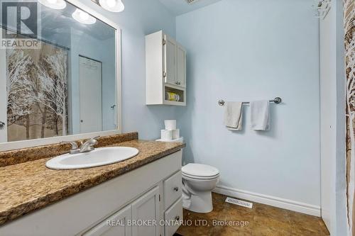 4 - 131 Bonaventure Drive, London, ON - Indoor Photo Showing Bathroom