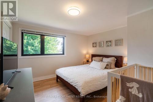 858 Fernhill Boulevard N, Oshawa, ON - Indoor Photo Showing Bedroom