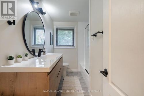 858 Fernhill Boulevard N, Oshawa, ON - Indoor Photo Showing Bathroom