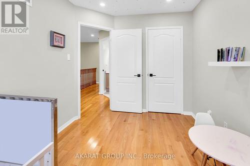 2070 Glenhampton Road, Oakville (West Oak Trails), ON - Indoor Photo Showing Other Room