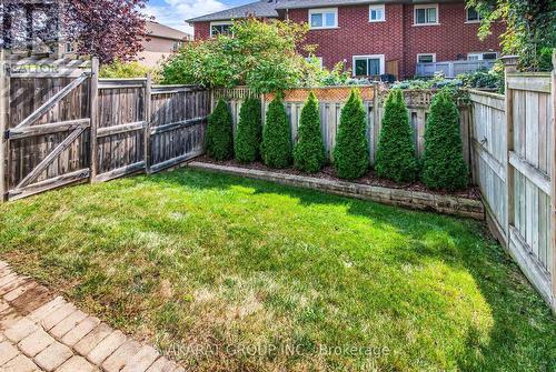 2070 Glenhampton Road, Oakville (West Oak Trails), ON - Outdoor