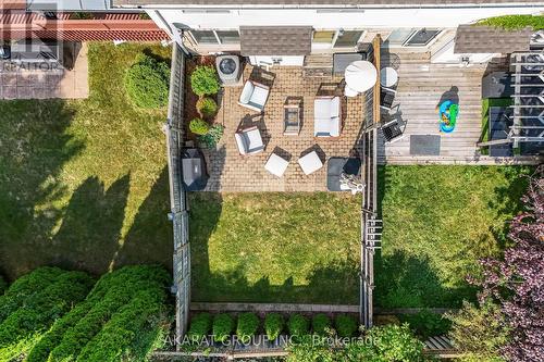 2070 Glenhampton Road, Oakville (West Oak Trails), ON - Outdoor