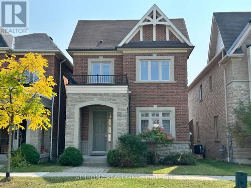 229 Paradelle Drive, Richmond Hill (Oak Ridges Lake Wilcox), ON - Outdoor With Facade