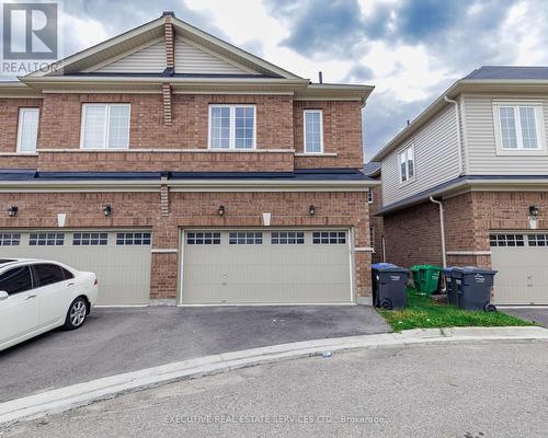 152 Remembrance Road, Brampton (Northwest Brampton), ON - Outdoor