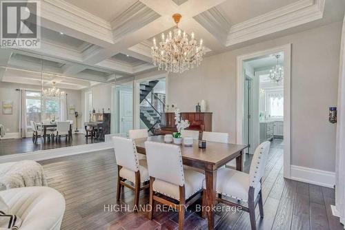 150 Oliver Place, Oakville, ON - Indoor Photo Showing Dining Room