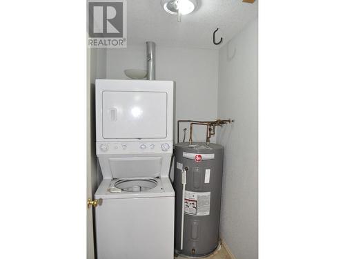 313-1760 Brunner Ave, Kamloops, BC - Indoor Photo Showing Laundry Room