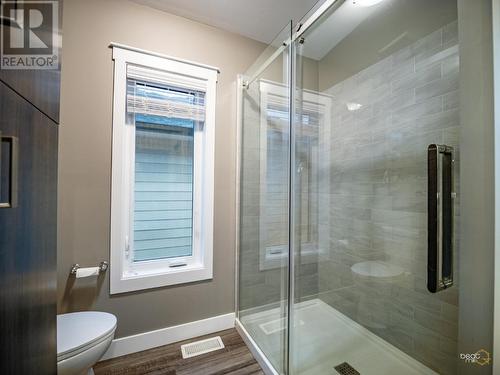 3209 Shuswap Rd, Kamloops, BC - Indoor Photo Showing Bathroom