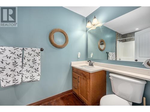 1999 Skeena Drive, Kamloops, BC - Indoor Photo Showing Bathroom