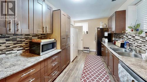 21 Trent View Road, Kawartha Lakes, ON - Indoor Photo Showing Kitchen With Double Sink