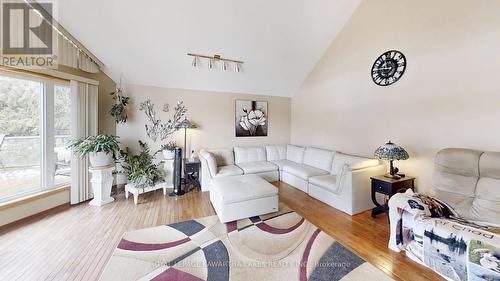 21 Trent View Road, Kawartha Lakes, ON - Indoor Photo Showing Living Room