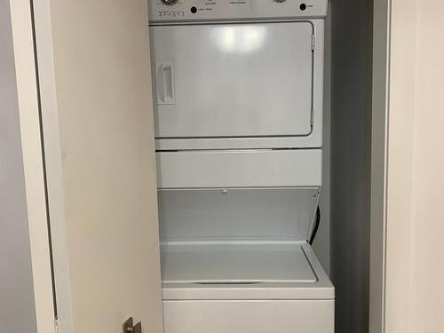 Laundry room - 306-6780 Boul. Newman, Montréal (Lasalle), QC - Indoor Photo Showing Laundry Room