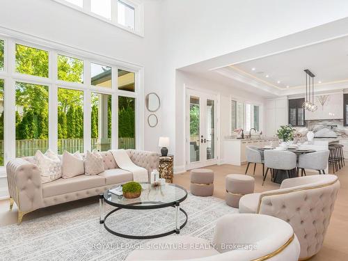 1306 Tansley Dr, Oakville, ON - Indoor Photo Showing Living Room