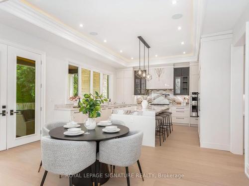 1306 Tansley Dr, Oakville, ON - Indoor Photo Showing Dining Room