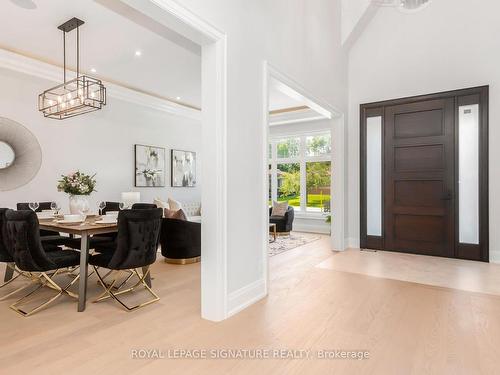 1306 Tansley Dr, Oakville, ON - Indoor Photo Showing Dining Room